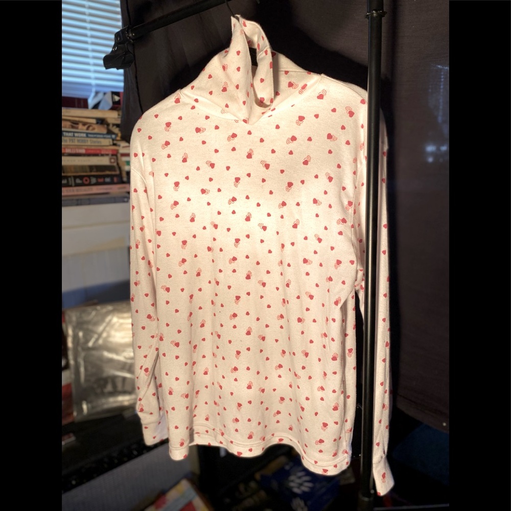 Turtleneck with little Hearts